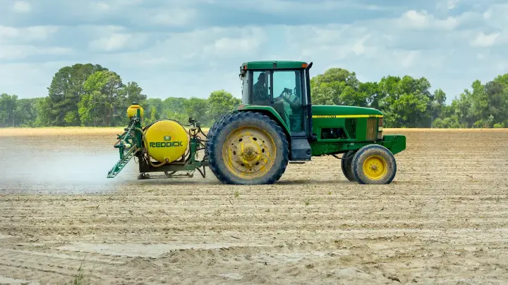 Best small tractor spraying field	