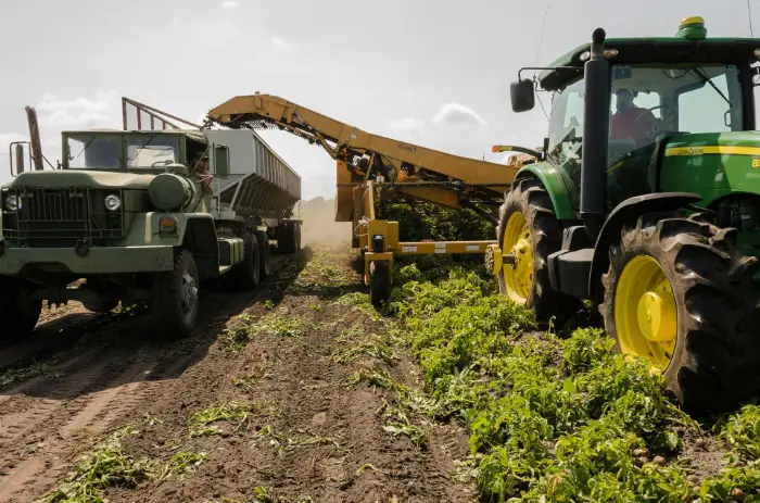 Smart farming tech in field operation
