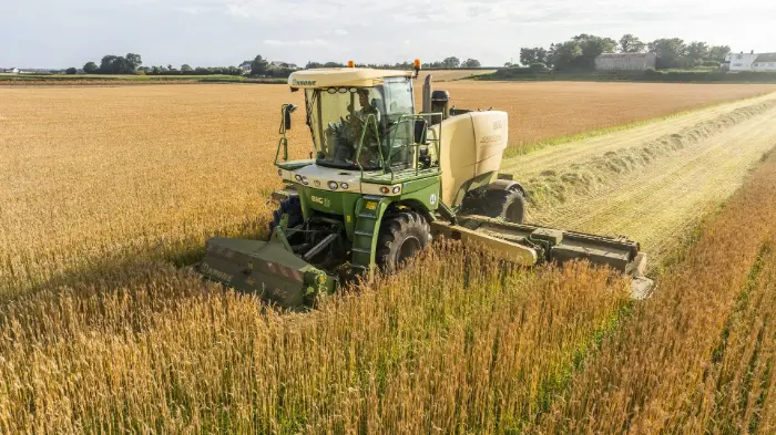 Harvester in precision farming